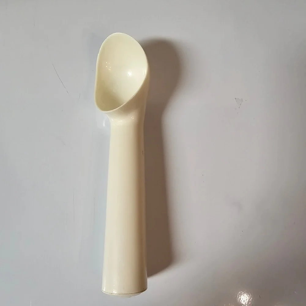 Vintage EKCO Ice Cream Scoop Almond Cream Plastic Made in Taiwan‎ Retro Kitchen